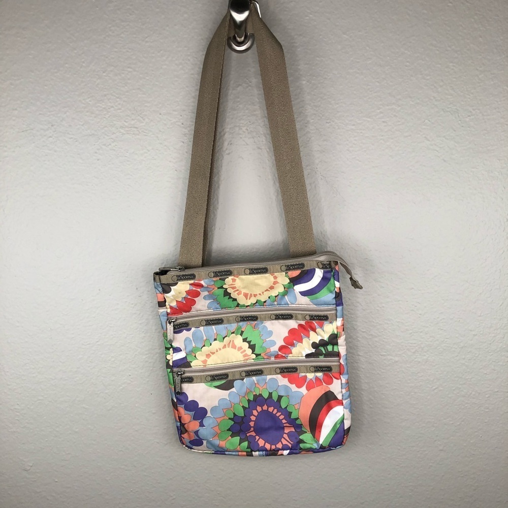 LeSportSac Medium 3 Zip Pocket Crossbody